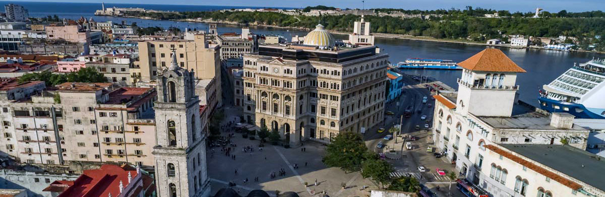 Imagen aerea de la Plaza de San Francisco, Habana